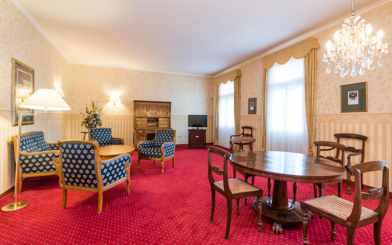 Hotel Saechsischer Hof Meiningen Ngoại thất bức ảnh